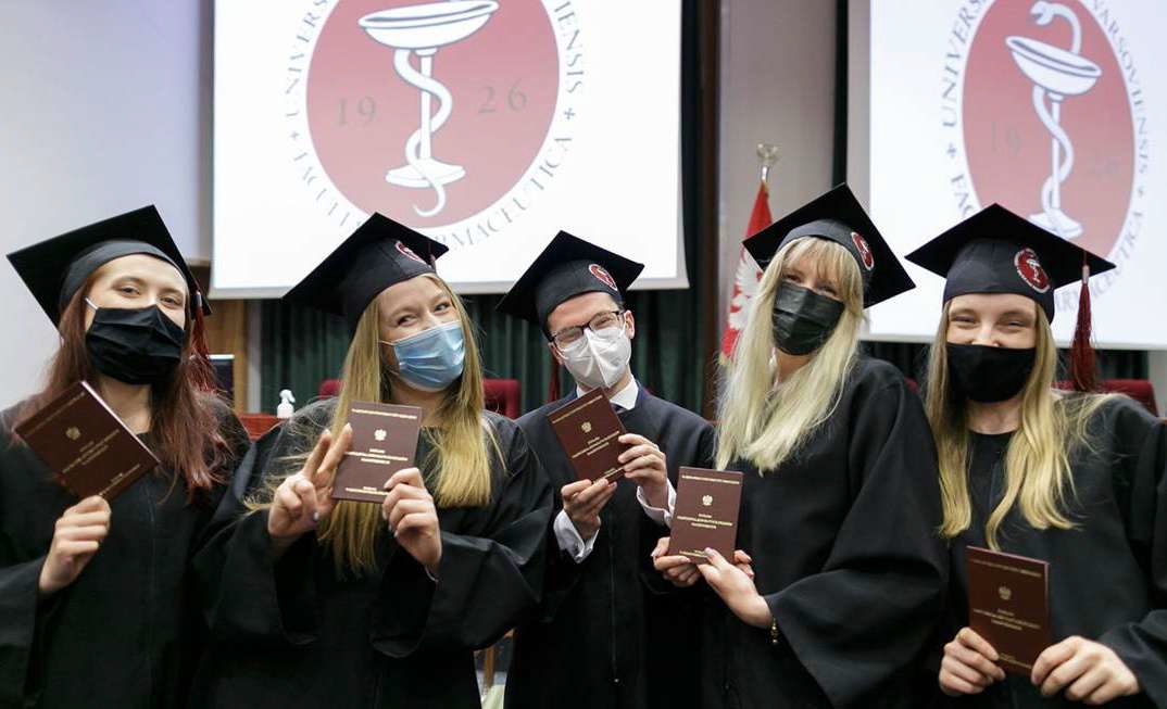 Ceremonial graduation of pharmacy students